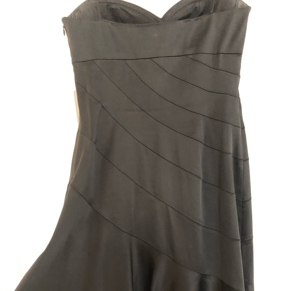 Black Sleeveless Cocktail Dress - Picture 7 of 9